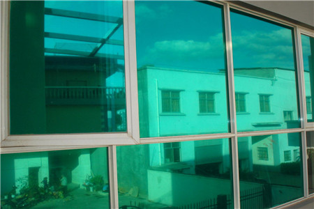 阳台镀膜玻璃窗效果图图片